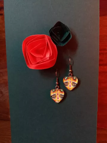 FOR YOU HEART GLASS EARRING-YELLOW FOR YOU HEART GLASS EARRING-YELLOW