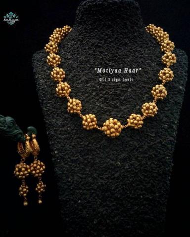 Motiyaa haar - South india jewellery Motiyaa haar - South india jewellery