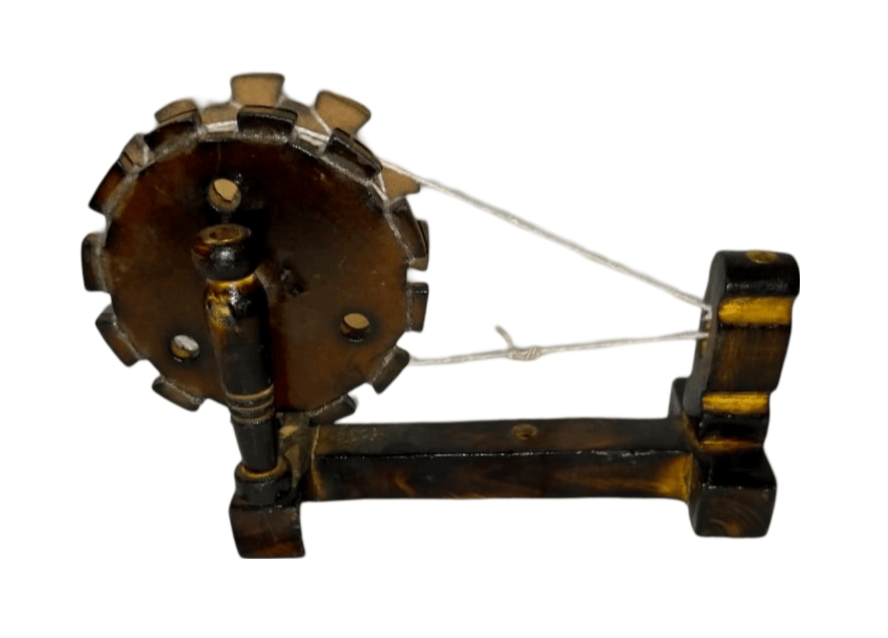 Wooden Handcrafted Spinning Wheel Decorative Showpiece