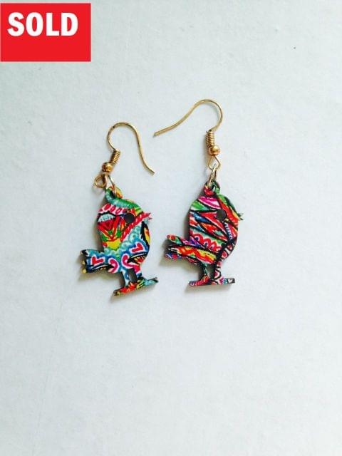 [SOLD] Artwork Wooden Earrings - It's All Connected Tweety