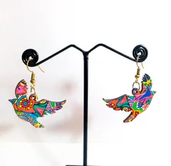 ARTWORK WOODEN EARRINGS - COLORFUL FLY BIRD SHAPED