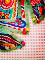 COLORFUL BEADS DETAIL STOLE