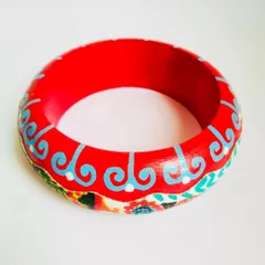 A Quirky Affair - Flashy Red Bangle