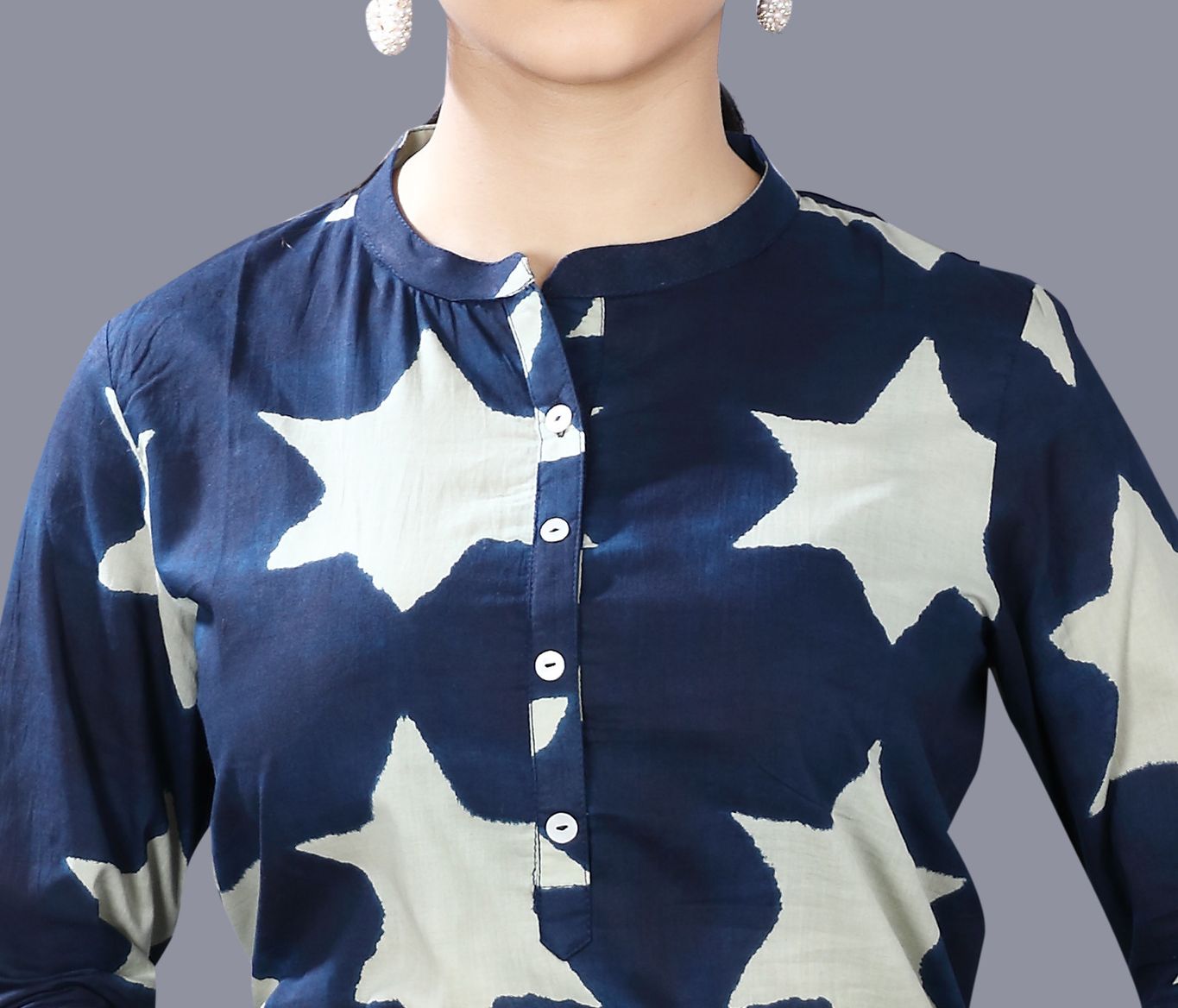 Aiyla Off White & Navy Blue Cotton Straight Kurtis