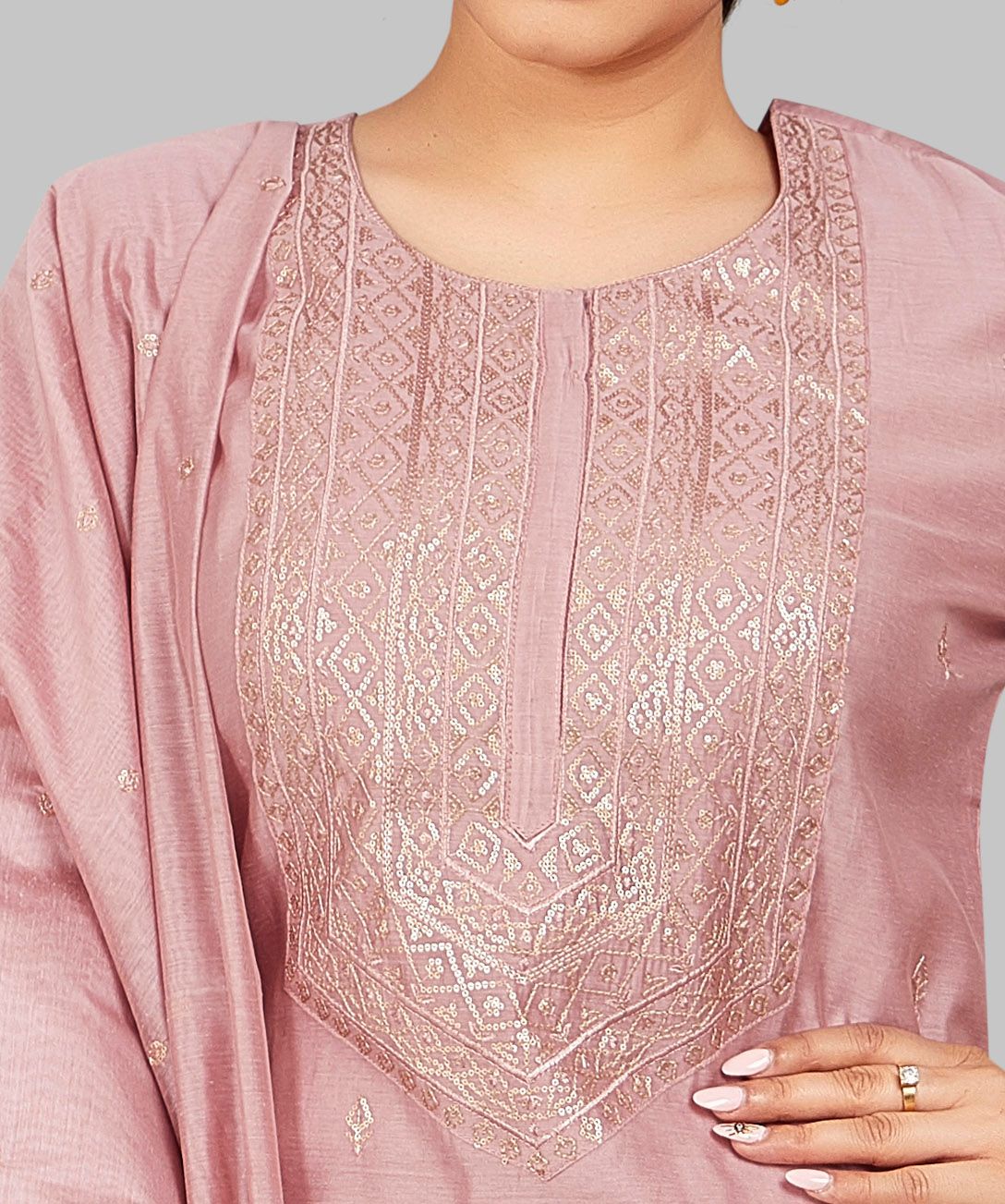 Fatin Light Pink Cotton Chanderi Embroidered Suit Set