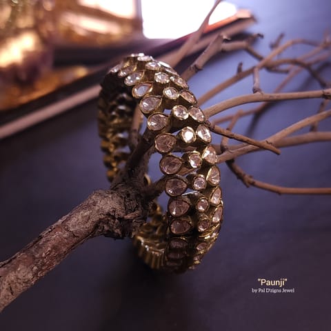 Paunji (2-2" Size Antique) Moissanite Polki Bangle Paunji (2-2" Size Antique) Moissanite Polki Bangle
