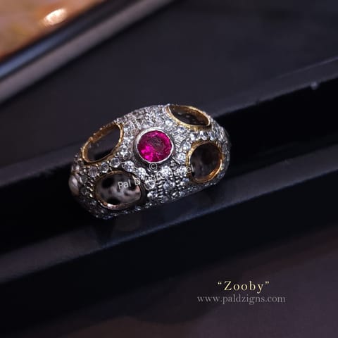 Zooby Ring