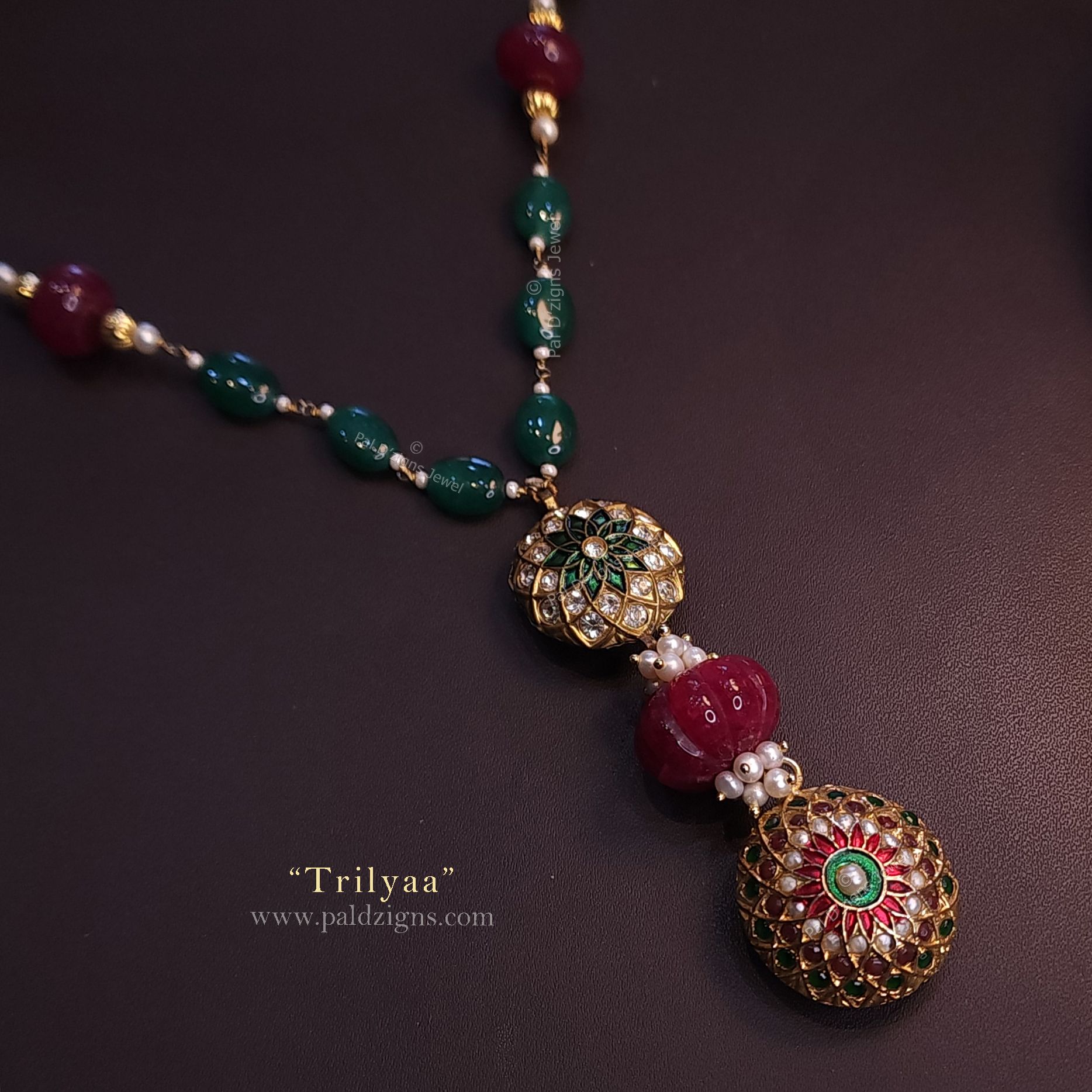 Trilyaa Necklace