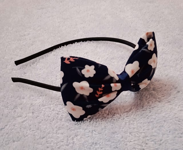 Black Hairband With A Floral Printed Bow - Navy Blue