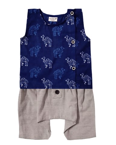 Snowflakes Infant Shirt with Camel Print And Shorts Set - Blue & Grey