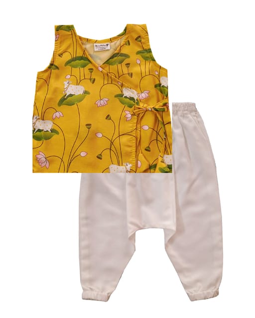Snowflakes Unisex Infant Jabla Top With Cow Print And Harem Pant Set - Yellow & White