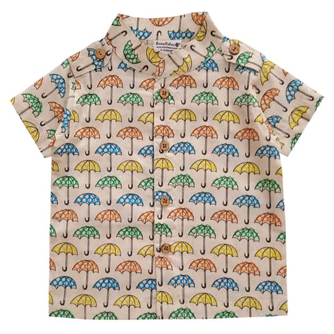 Snowflakes Boys Half Sleeve Shirt With Umbrella Prints - White