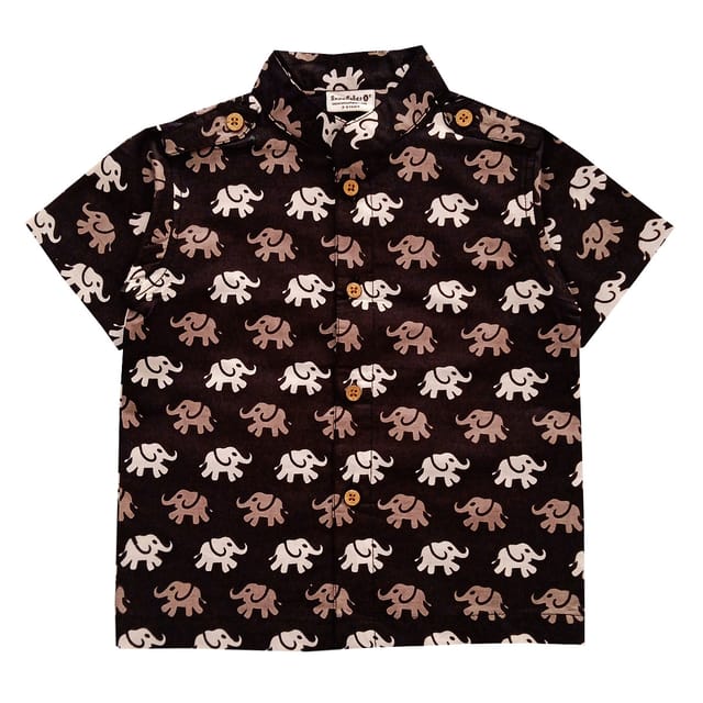Snowflakes Boys Half Sleeve Shirt With Elephants Prints - Black