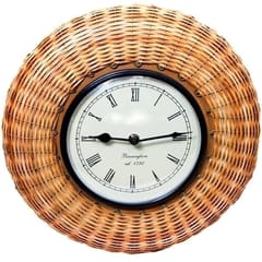 Braids Covered Wooden Clock clock73