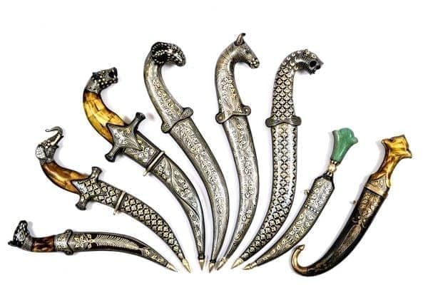 Collectible Dagger Set: 8 Handmade Antique Design Knives Set