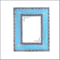 Painted & embossed wooden photo frame "Tradition" pf54