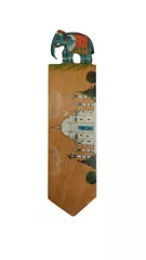 Wooden Bookmark Page Marker 'Taj Mahal': Hand Carved & Painted Souvenir for Book Lovers (11442b)
