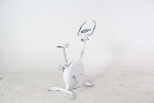 Afton B30 Magnetic Bike with Bluetooth. Connects to Z Sports APP.