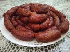 King-size Goa sausages