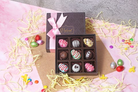 Delicious Easter Box | 9 Assorted Chocolate Truffles
