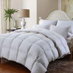 Royal Comfort 350GSM Luxury Soft Bamboo All-Seasons Quilt Duvet Doona All Sizes - Super King - White Royal Comfort 350GSM Luxury Soft Bamboo All-Seasons Quilt Duvet Doona All Sizes - Super King - White