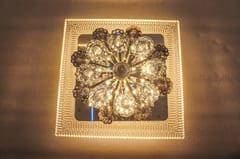 Swanart Decorative Crystal Flower LED Light - Multicolor Rotation, Beautiful Lighting Accent for Home and Events