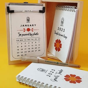 Calendar Box 2023 that Grows - 12 Plantable Cards 350 gms