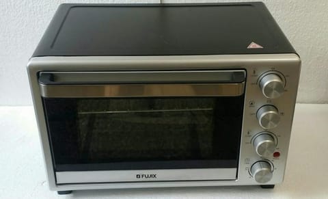 Fujix electric oven 28 ltrs