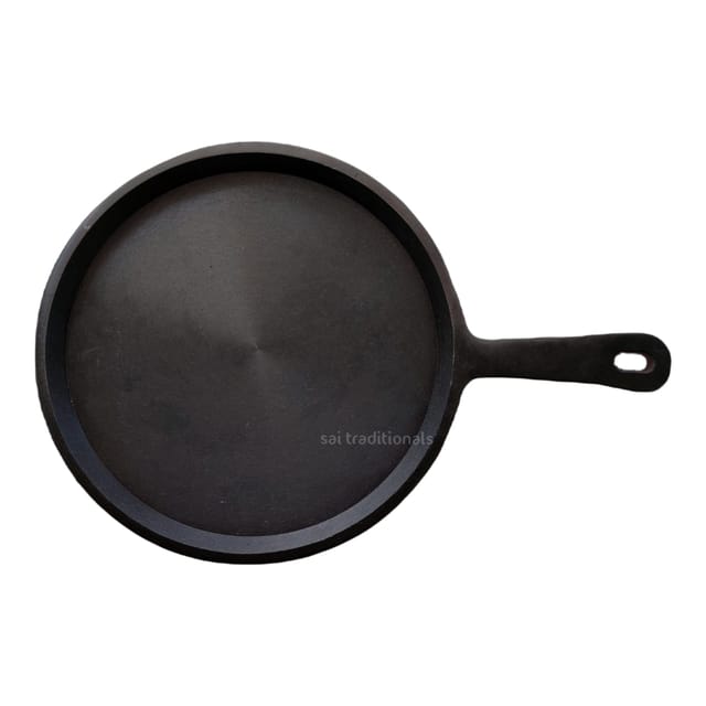 Sai Traditionals - Cast Iron Seasoned Skillet - 10 inches / 12 inches