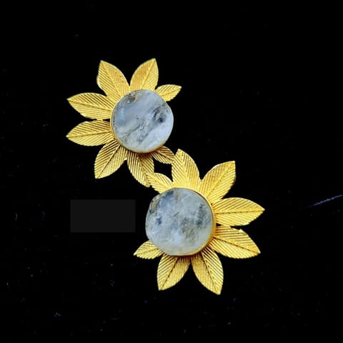 Abarnika  - Natural stone sunflower earring
