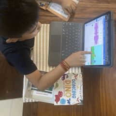 Little Monk's Laboratory - Dancing Dino coding activity kit