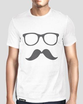 Hipster Round Neck T-Shirt Hipster Round Neck T-Shirt
