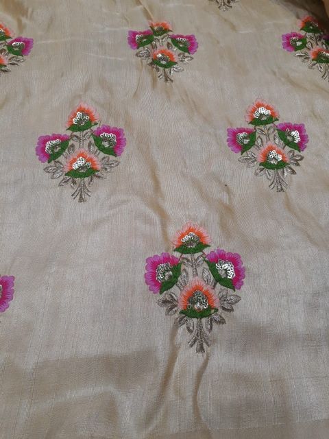 Florid wonders blooming beauties four-flower vibrant bunch thread and sequins embellished modishly classy celebration style silk base fabric