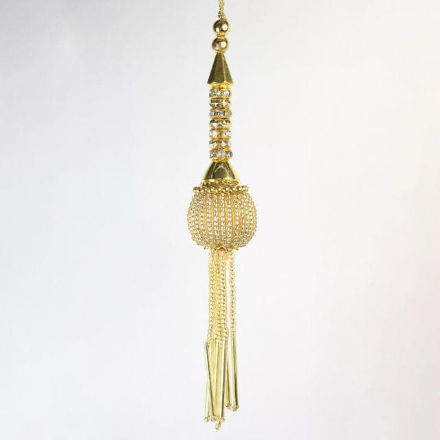 Simple chic grand festive glorious style refined celebrations tassels