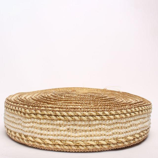 Thin strip twist-chord edging pearl mesh look upscale festivity border