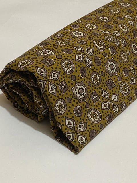 Brown cotton fabric with close print