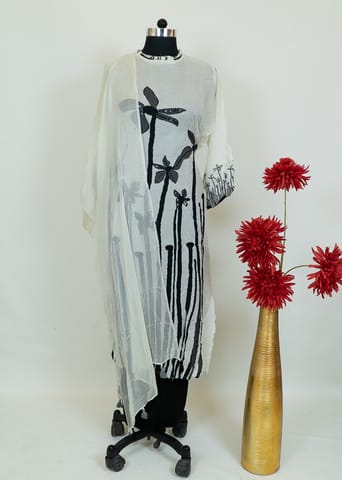 White Muslin Printed Embroidred Shirt With Black Cotton Lower And Off White Chiffon Dupatta