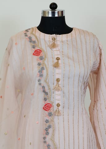 Dusty Pink Color Chanderi Embroidred Shirt With Shantoon Bottom And Organza Embroidred Dupatta