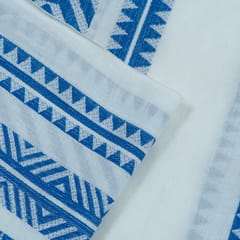 WHITE WITH TRIANGLE STRIPES JACQUARD