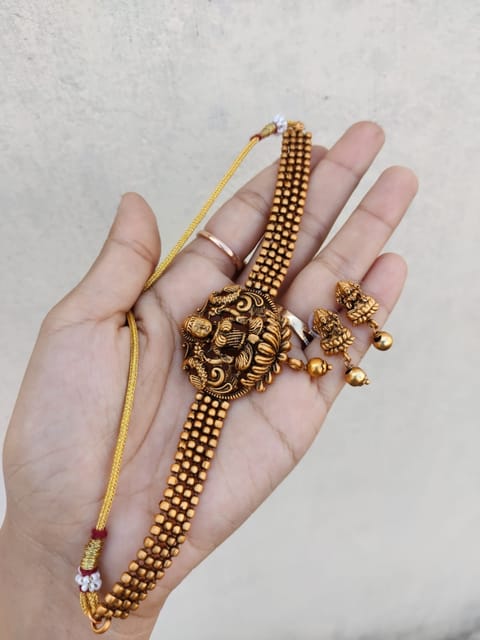 Lakshmi temple choker
