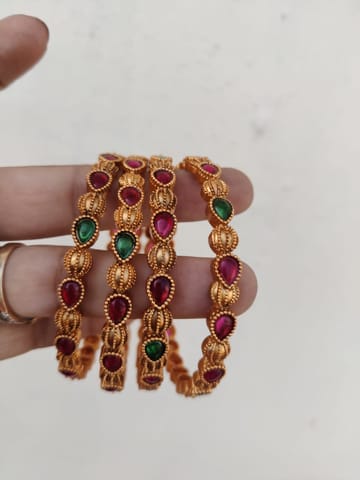 Kemp bangles 4