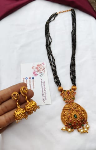 Black beads set 2