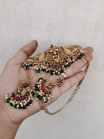 Choker set lakshmi with green bead