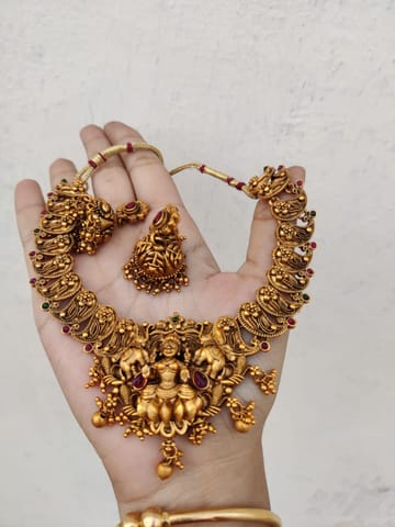 Temple copper necklace