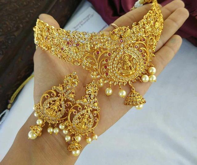 Heavy Temple Choker