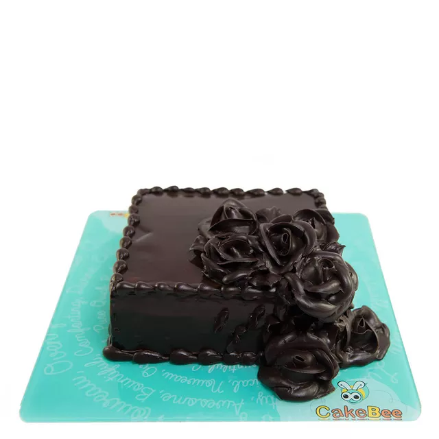 Dark Chocolate Roses Cake