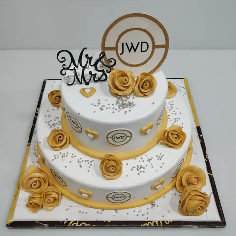2 Tier Elegant Wedding Cake