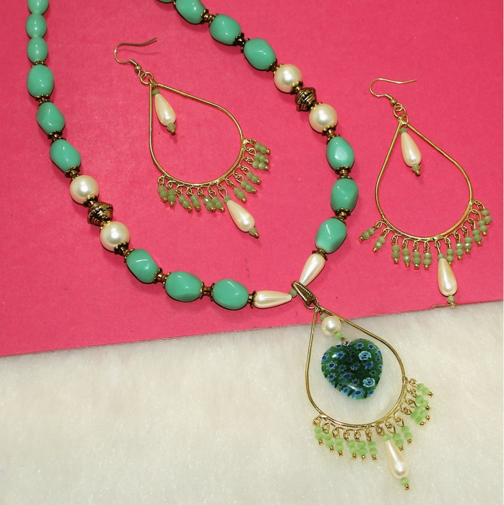Beaded Necklace With Milifiori Pendant Set Green