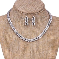 Platinum Bride Luxury Set Chain Horse Eye Leaf Shaped Necklace Earring Set (Platinum Plated)