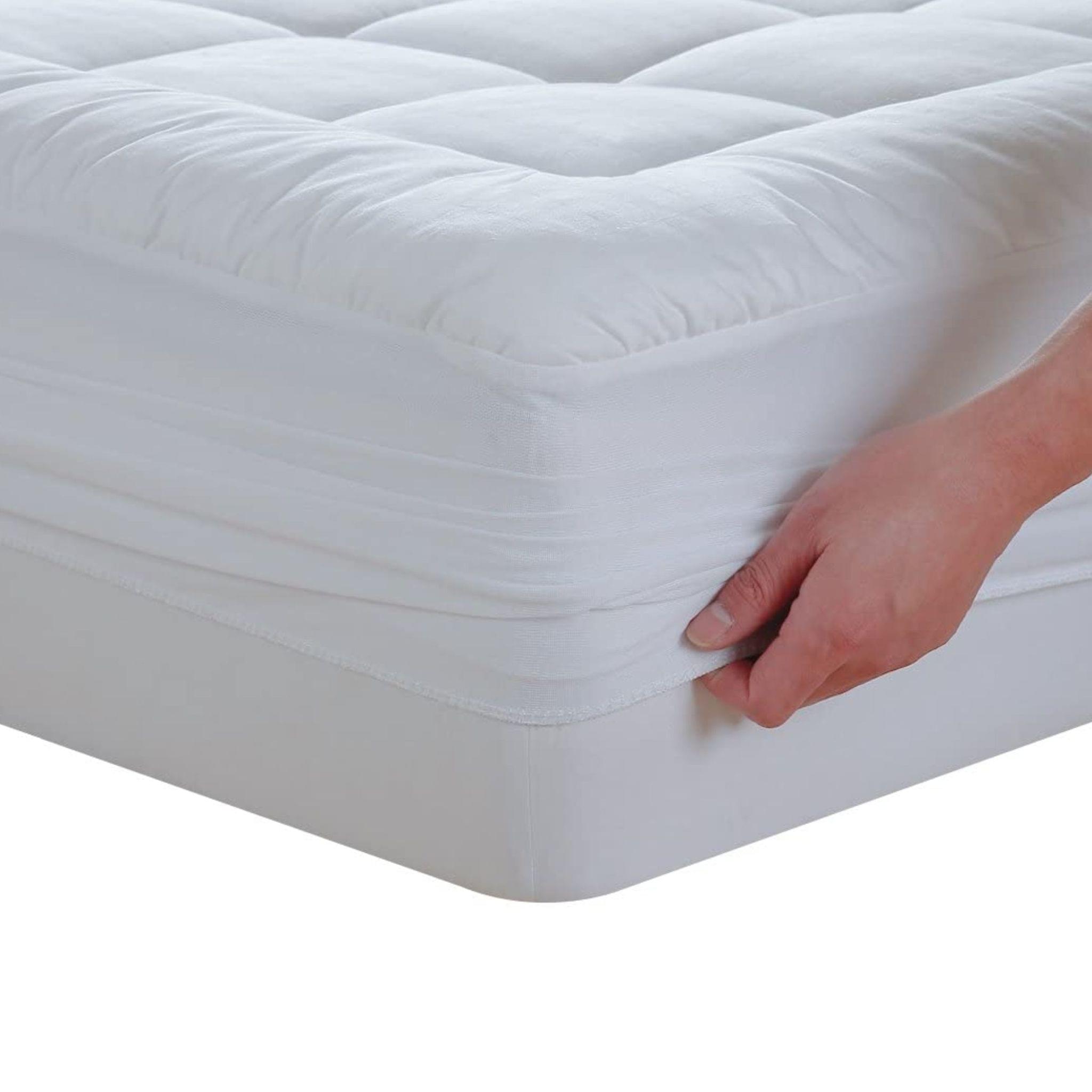 Ultra Soft Fitted Style Mattress Topper King White